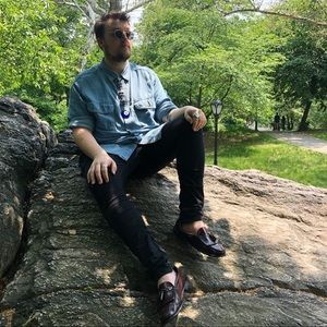 Meet your Posher, Adam